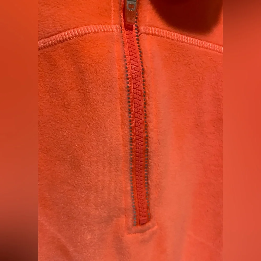 FREE PEOPLE movement great heights Fleece half zip pullover thumb holes M